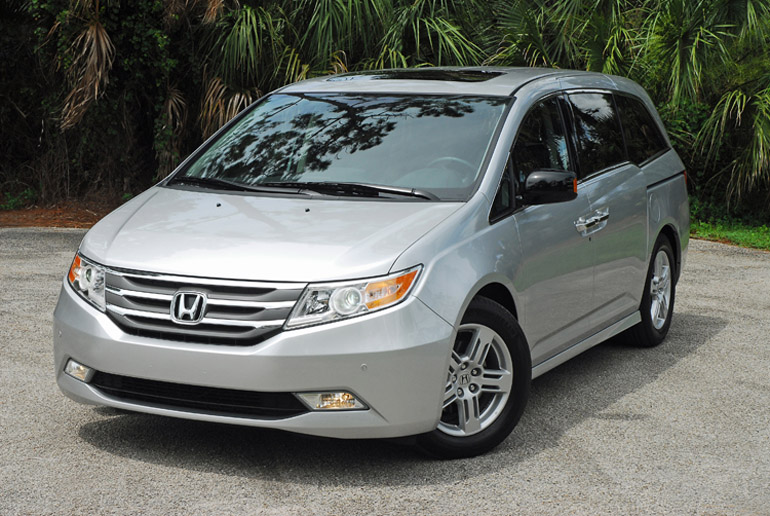 call 850-797-1995 for Airport shuttle, airport taxi, shuttle, taxi, car service transfer to/from vps destin-fort walton beach airport, vps, vps airport 1701 state road 85,eglin afb, fl 32542